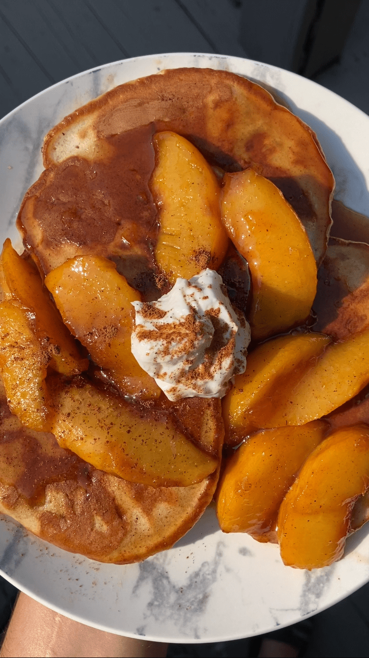 Banana Pancakes with Peach Caramel&nbsp;Sauce